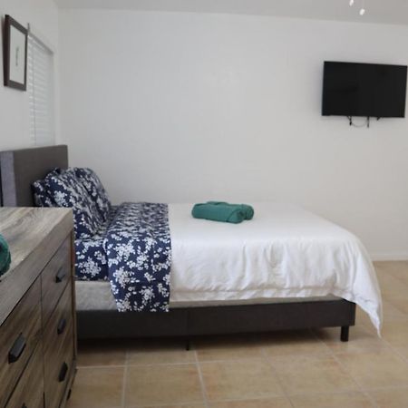 וסט פאלם ביץ' Singer Island Inn/ Deluxe Studio מראה חיצוני תמונה